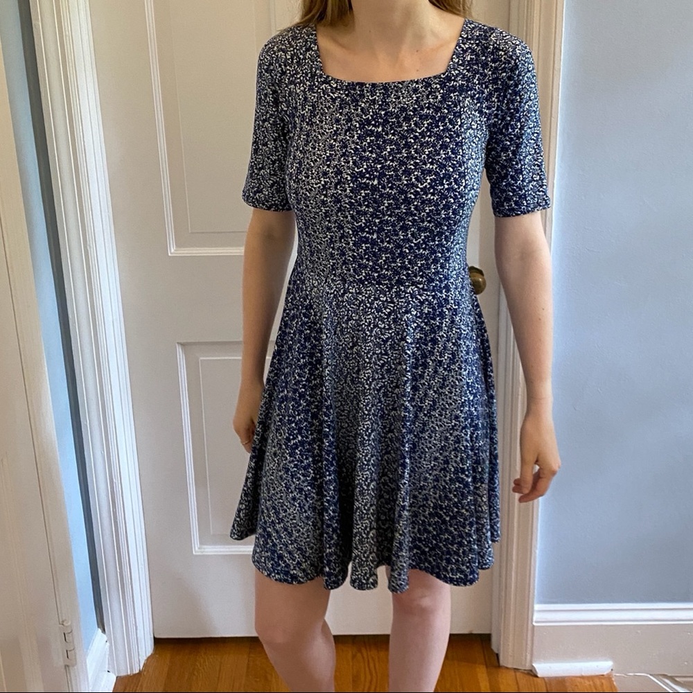 BCBGeneration S Navy & White Floral Dress